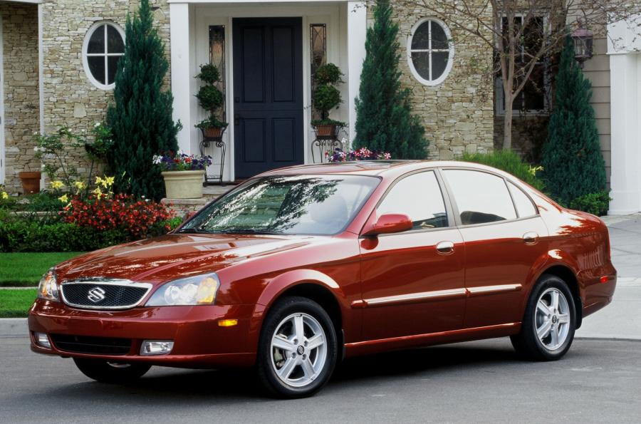  Suzuki Verona 2004 года  (фото 6 из 8)